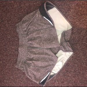 Lululemon grey hotty hot shorts size 6